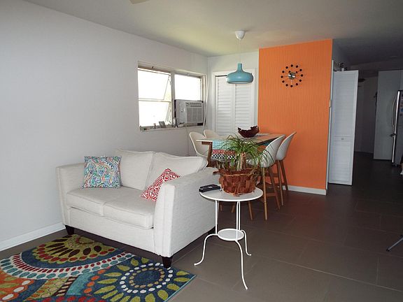 3rd image of 2865 Triggerfish St