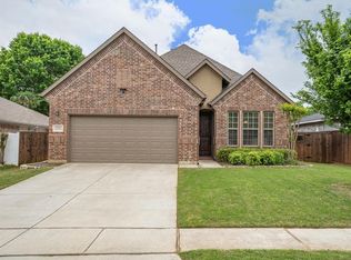 3202 Peakview Dr, Corinth, TX 76210