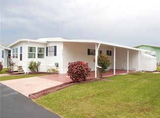 37827 Madrid Ave, Zephyrhills, FL 33541