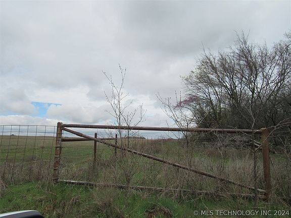 2nd image of County Road 1720