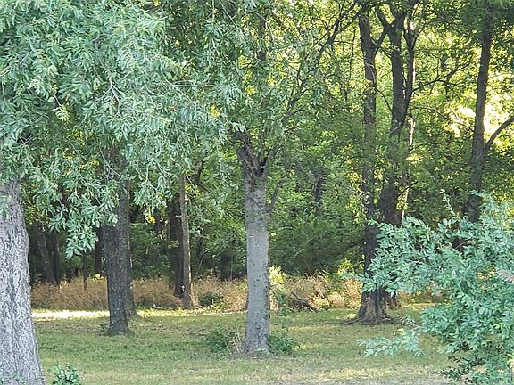 4th image of 2639 Creekwood Dr Lot 1483