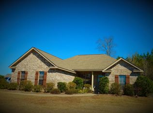 27 E Spanish Oaks, Sumrall, MS 39482