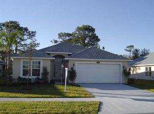 932 Tavernier Cir NE, Palm Bay, FL 32905