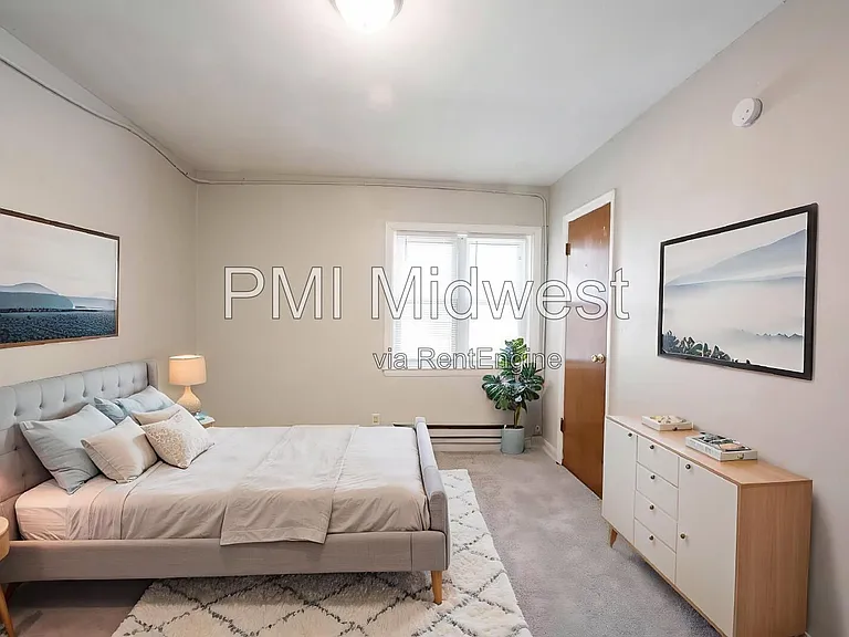 3725 N Sherman Dr #7 — Photo 15