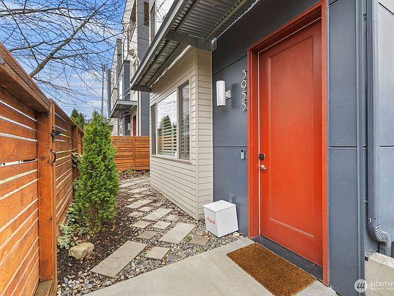 3rd image of 3955 SW Oregon Street