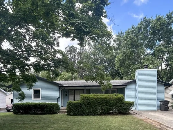 1908 Edison St, Danville, IL 61832