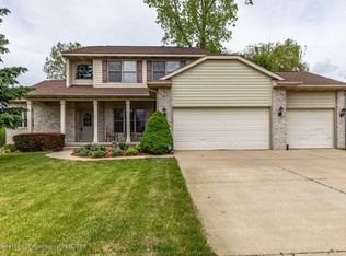 5920 Cartago Dr, Lansing, MI 48911