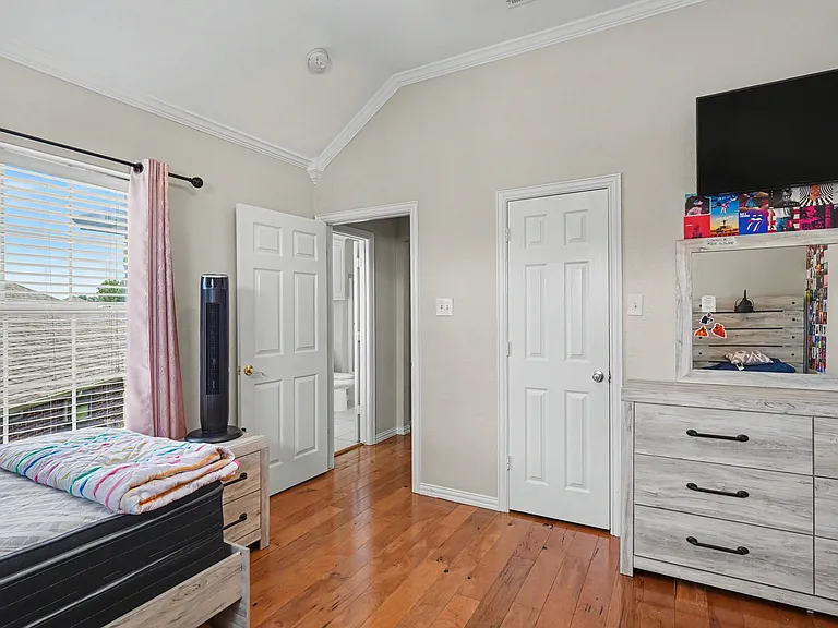 8660 Lariat Cir — Photo 41
