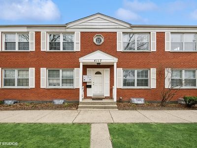 4117 W Berteau Ave APT 204, Chicago, IL, 60641