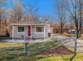 20042 Wedgewood Dr, South Bend, IN 46637