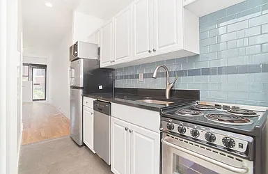Rented by Mossanen Group