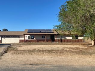 21385 Nowata Rd, Apple Valley, CA 92308
