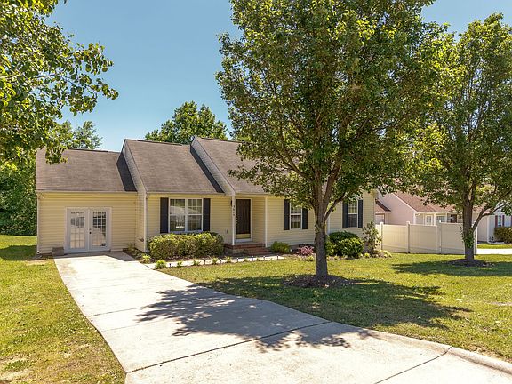 2nd image of 3605 Jerome Dr