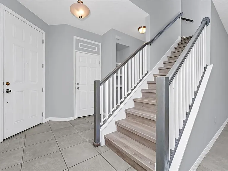 3665 Brighton Park Cir — Photo 2