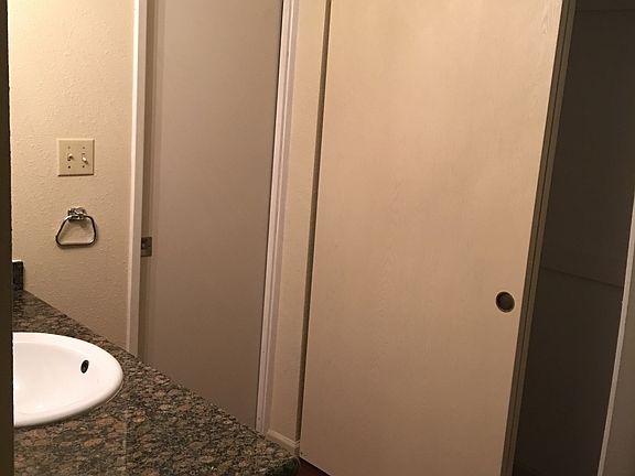 4th image of 8145 Le Mans Ave