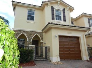 9262 SW 220th Ter, Cutler Bay, FL 33190