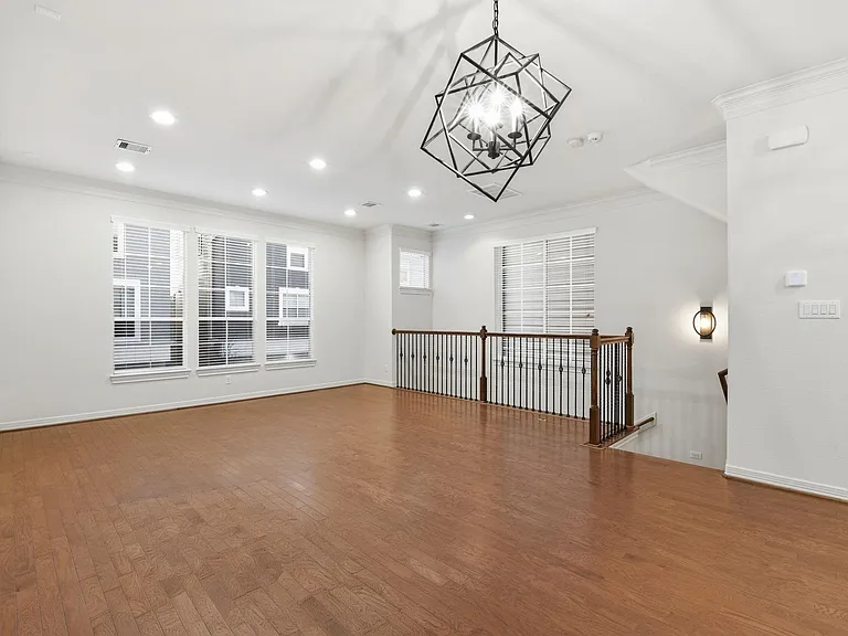 3209 Clearview Cir — Photo 14