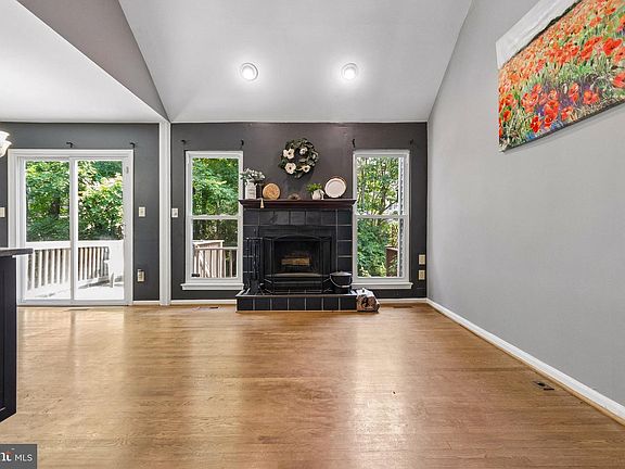 4th image of 6003 Creekstone Ln