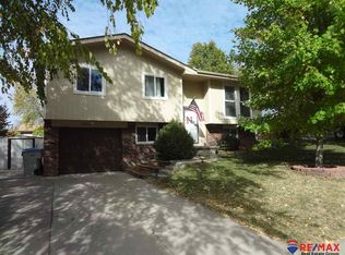 13526 Josephine St, Omaha, NE 68138