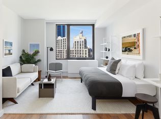 411 W 35th St APT 3K, New York, NY 10001