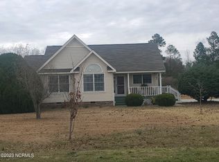 14960 Blue Woods Rd, Laurinburg, NC 28352