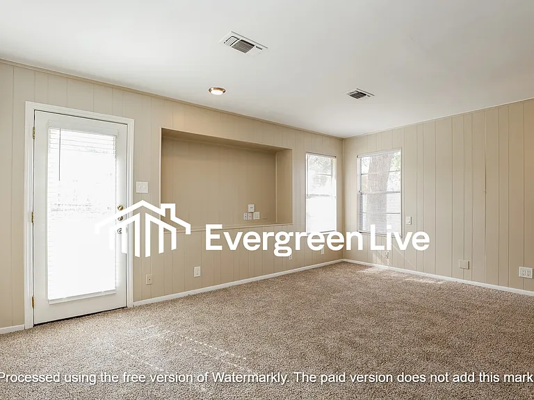 6326 Ridge Tree Dr — Photo 6