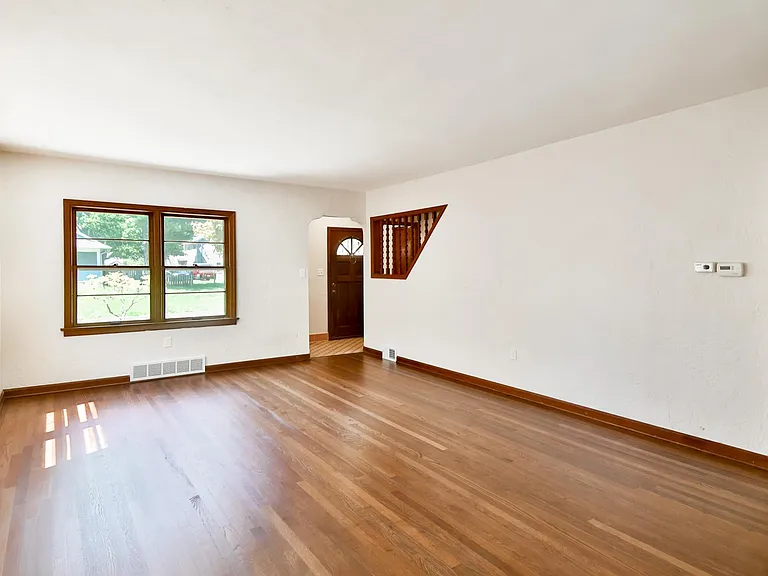 207 Rome Ave — Photo 6