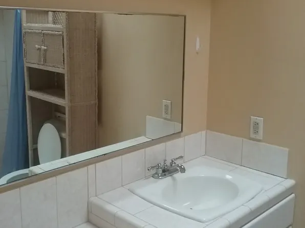 (undisclosed Address), Kailua, HI 96734