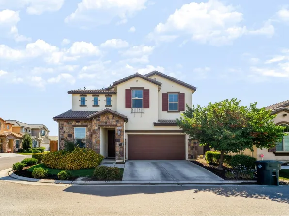 1509 Medellin Ln, Clovis, CA 93619