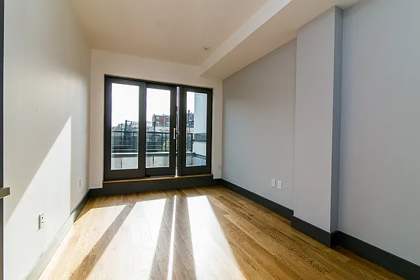 Rented by Nooklyn NYC LLC | media 30
