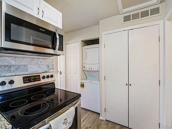 5th image of 91 S Sable Blvd APT F25