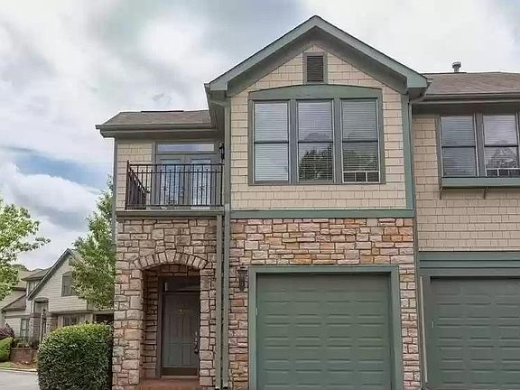 2nd image of 408 Presque Isle Ln #400