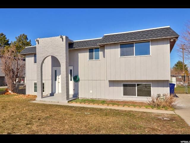 1st image of 4828 W Cherrywood Ln