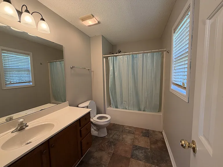 375 Brookfield Dr — Photo 14