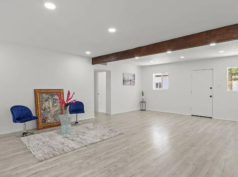 4924 Pikes Peak Dr — Photo 15