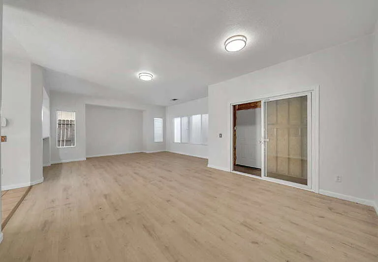 9326 Lembert Dome Cir — Photo 23