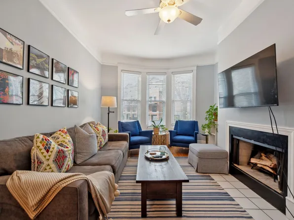 432 W Dickens Ave APT 1, Chicago, IL 60614