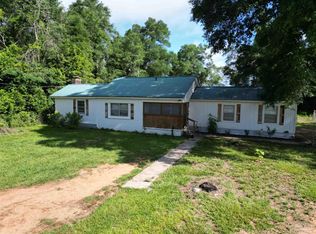 1159 Twin Bridges Rd, Atmore, AL 36441