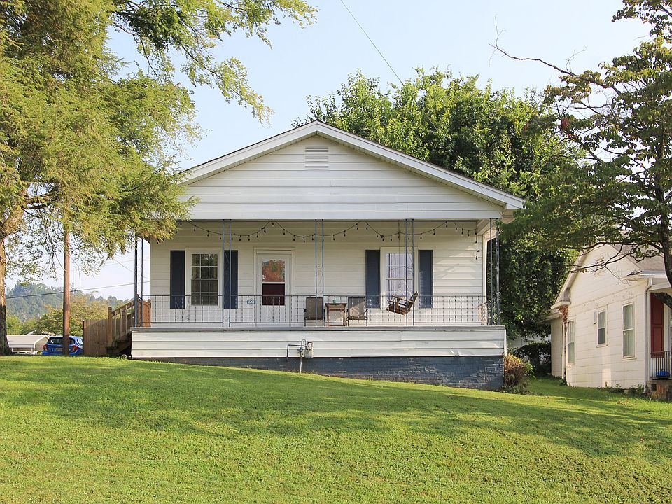 1st image of 1201 Hiawassee Ave