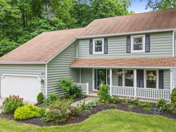 8873 Hendricks Rd, Mentor, OH 44060