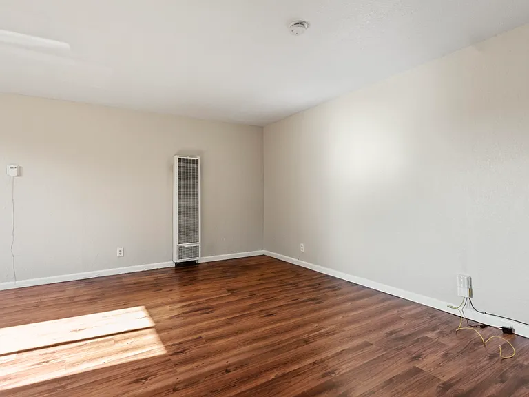 128 Catron Dr #C — Photo 7