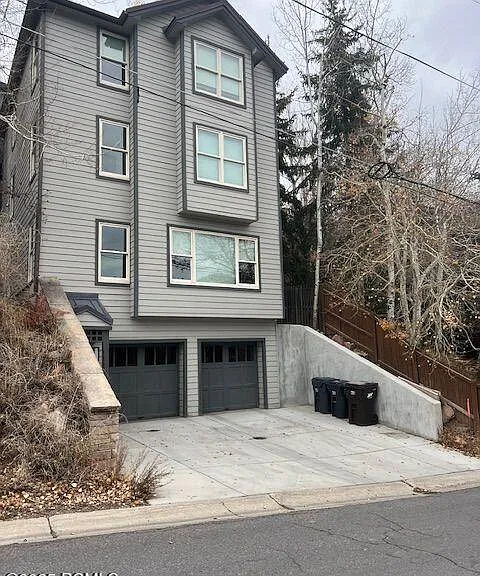68 King Rd — Photo 2