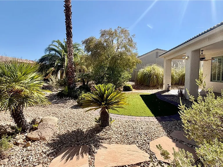 10385 Brillare Ave — Photo 13