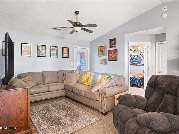 5th image of 7815 Emory Chase Ln