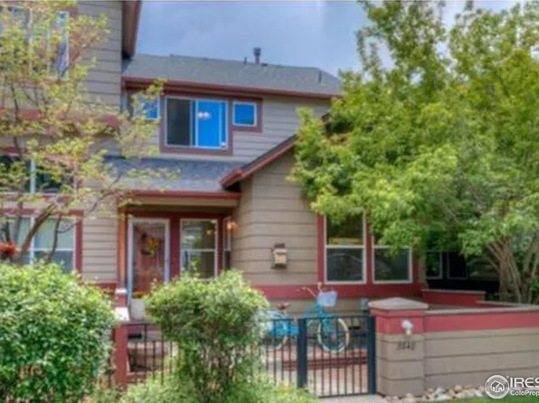 3648 Oakwood Dr, Longmont, CO 80503
