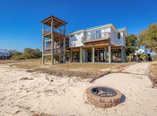 8217 Belle Fontaine Dr, Ocean Springs, MS 39564