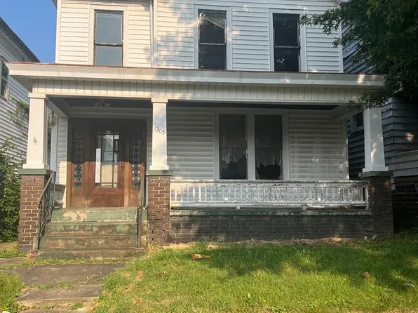 1305 McConnell Ave, Portsmouth, OH 45662