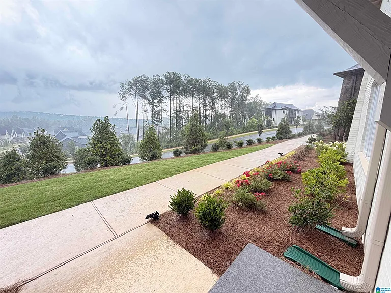 4739 Silas Ave — Photo 25