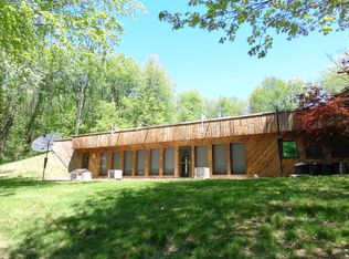 6925 Kane Rd, Transfer, PA 16154