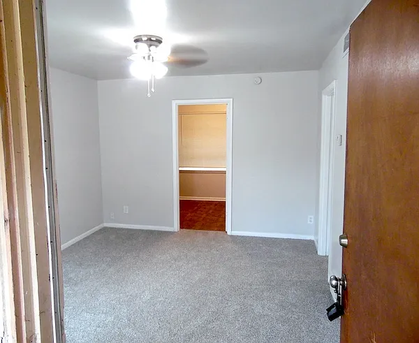 3 bed, 1100 sqft, $1,595 — Photo 3